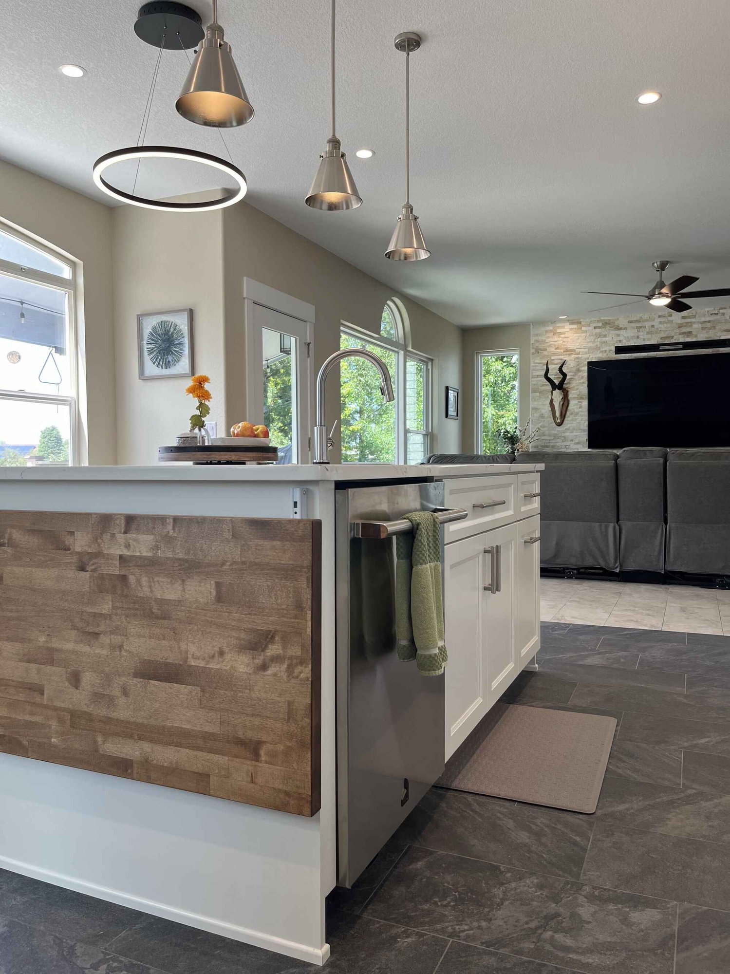 Beautiful-bright-kitchen-white-shaker-cabinets-double-island-Littleton-Colorado8