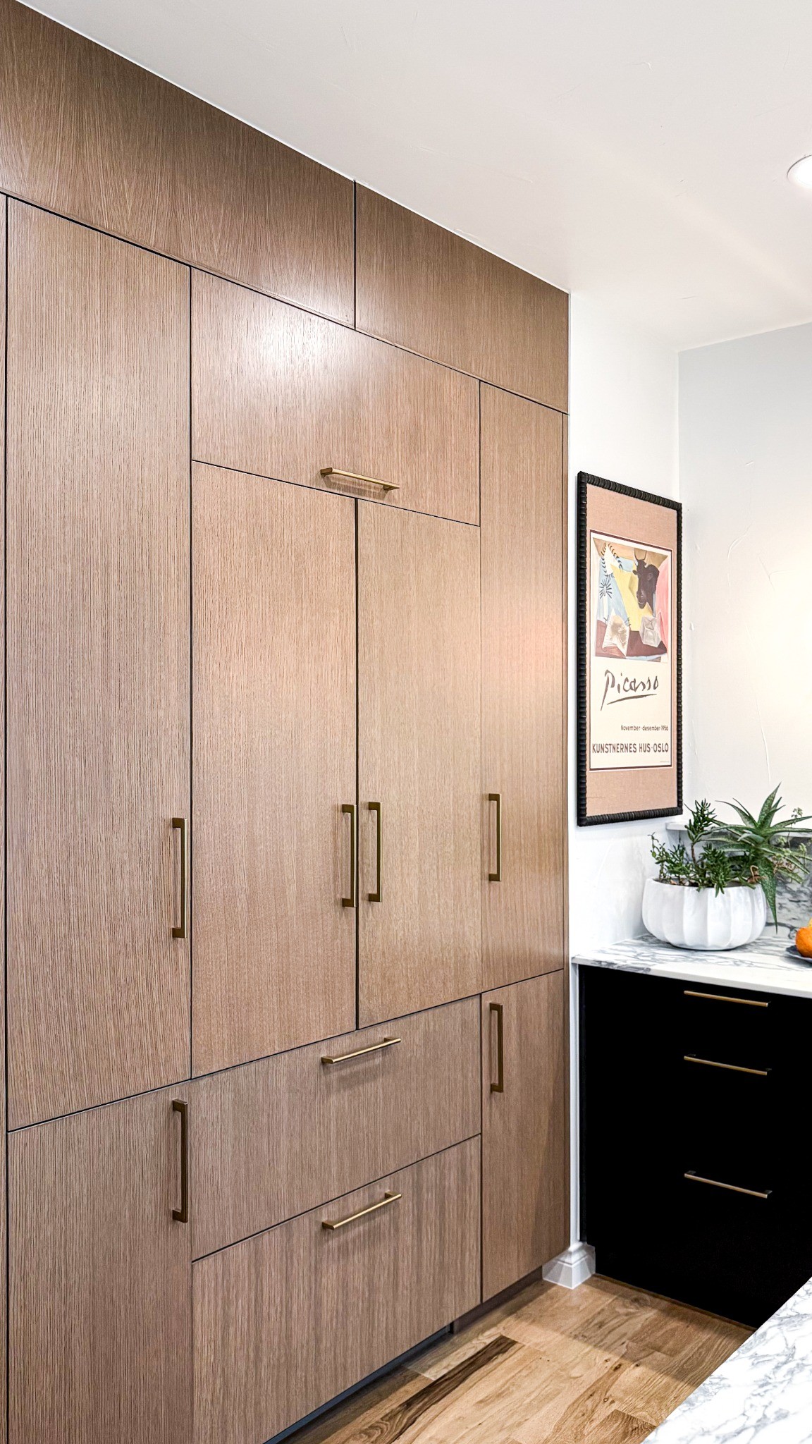 after-castle-pines-kitchen-remodel-modern-wood-cabinetry