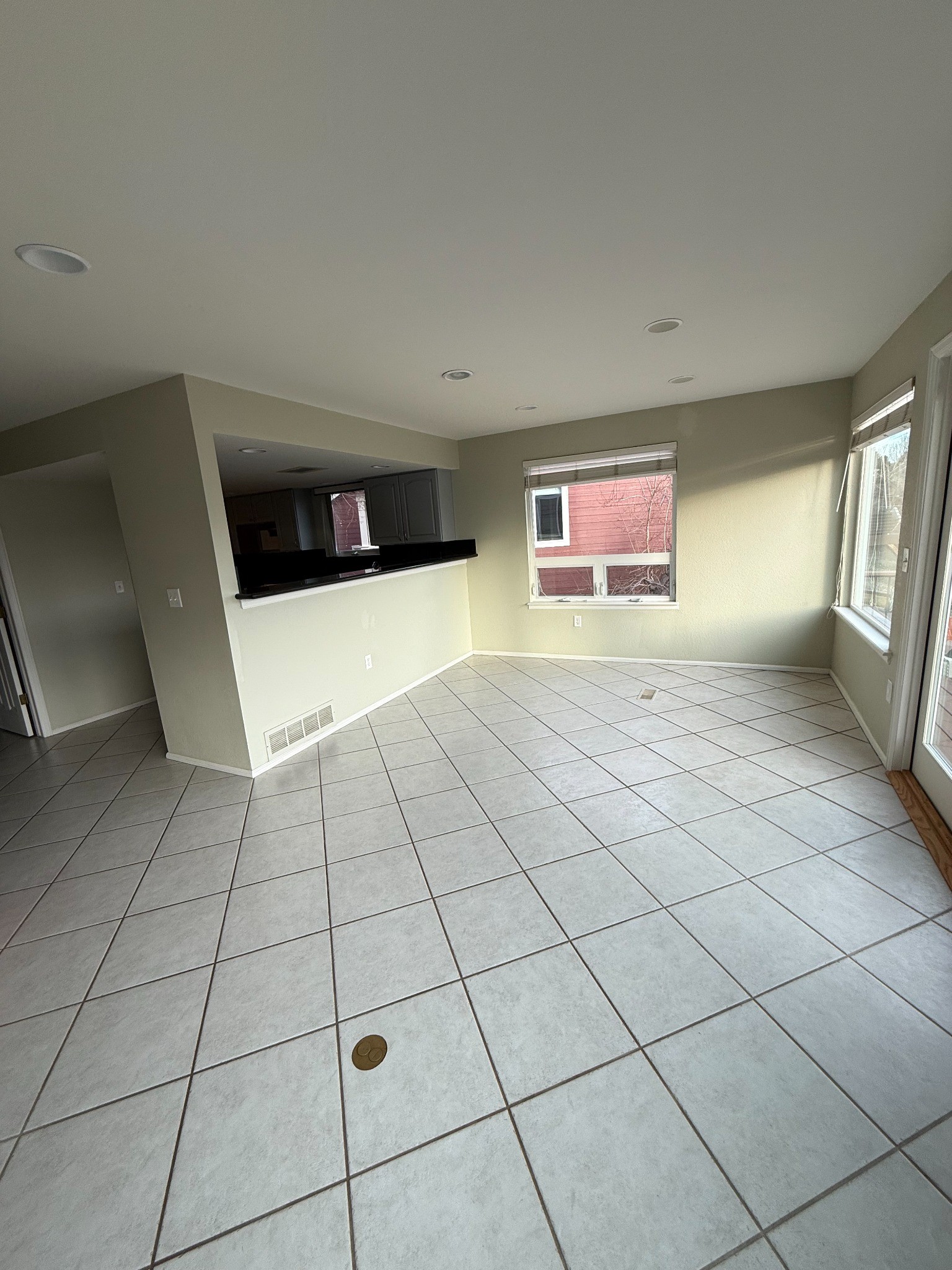 before-littleton-kitchen-remodel-empty-breakfast-room-with-pass-through